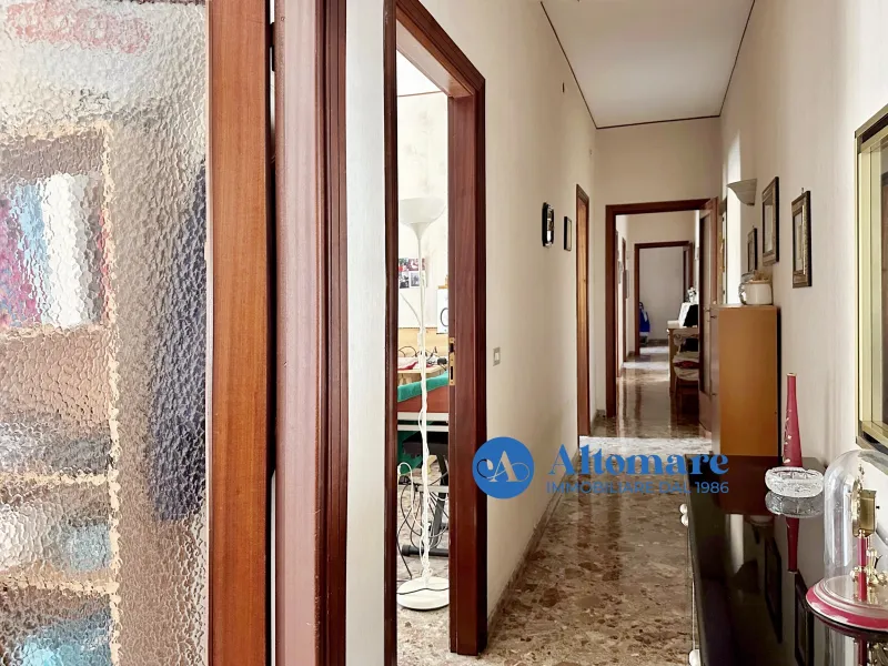 Pentavani + posto auto — 9